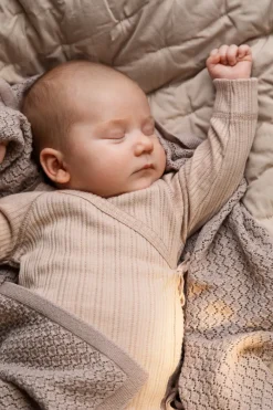 MarMar Copenhagen Tæpper>Alida Quilt Baby, Taeppe Grey Sand