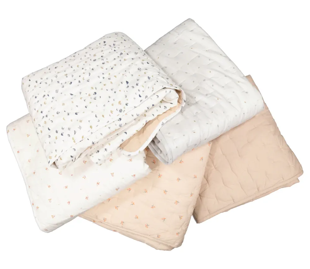 MarMar Copenhagen Tæpper>Alida Quilt Baby, Taeppe Grey Sand